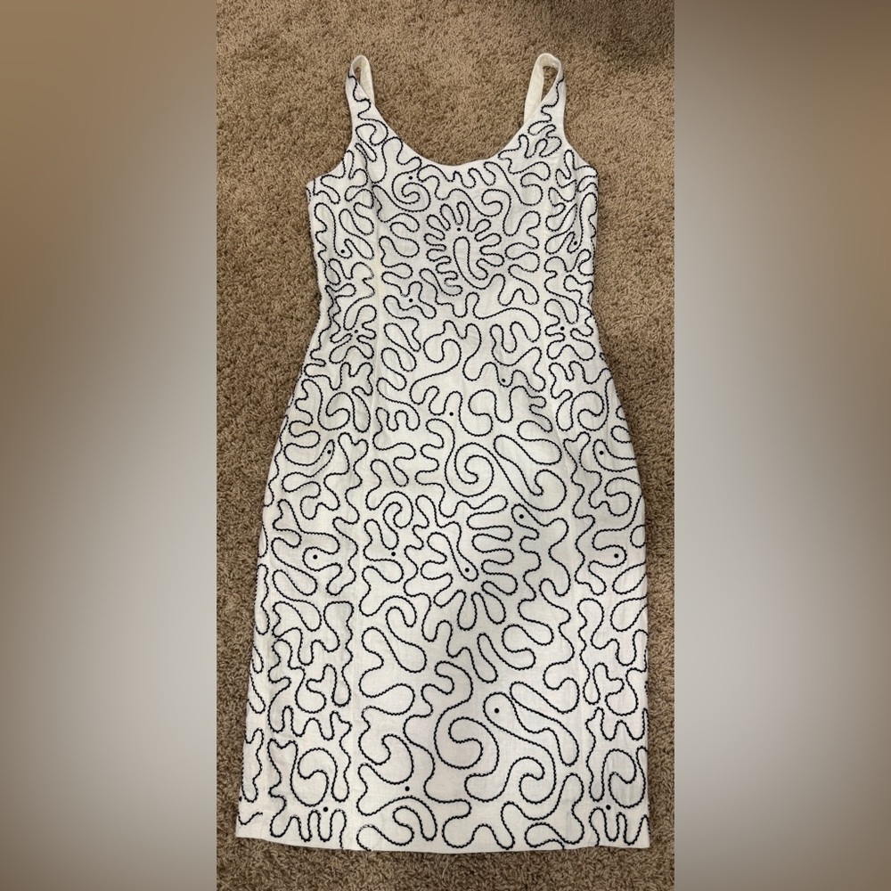 Gillian‎ Linen Embroidery Cocktail Pencil Dress Sleeveless Open Back size 4